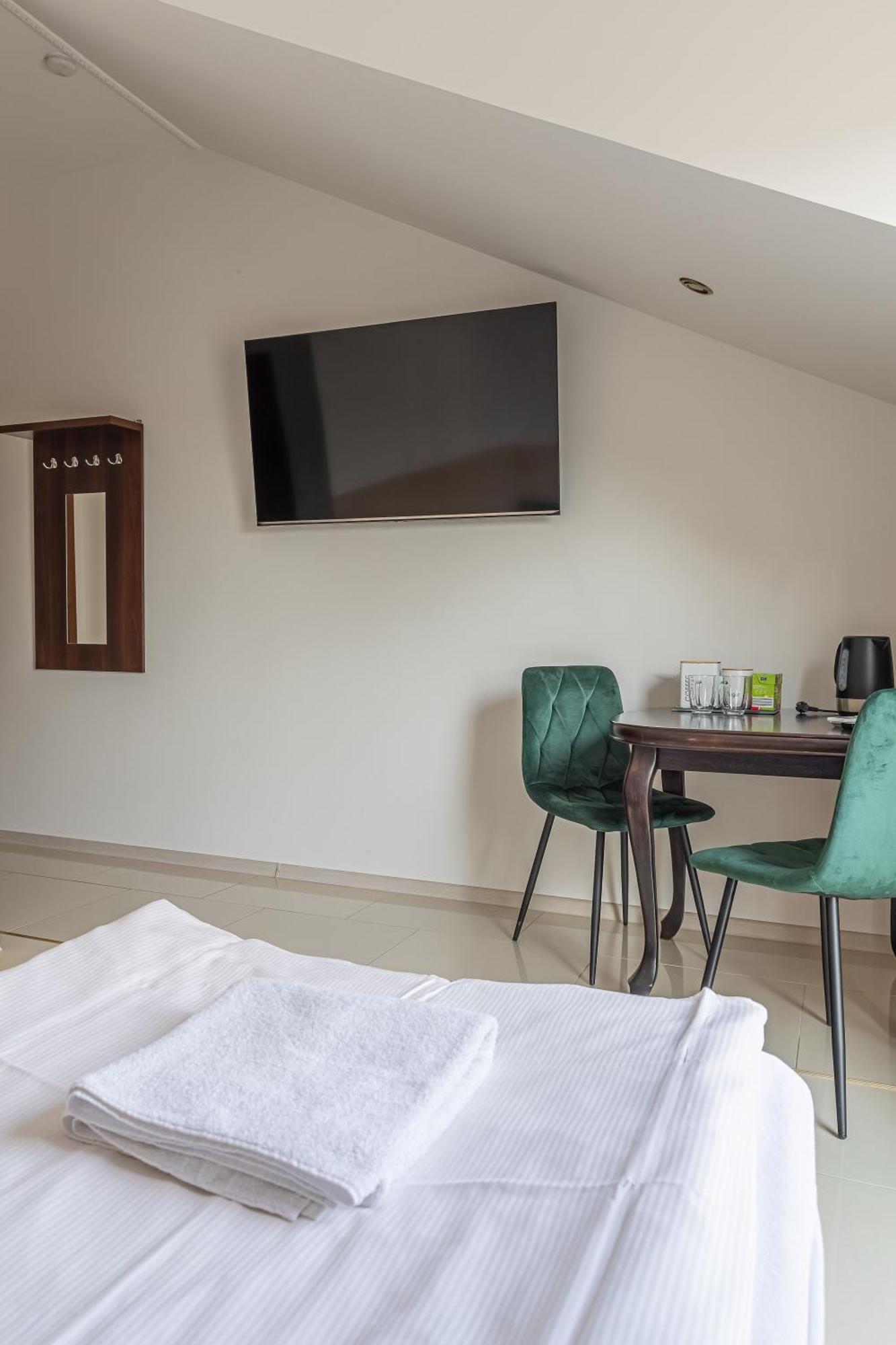 Motel "Plomyk" Kunowice Luaran gambar